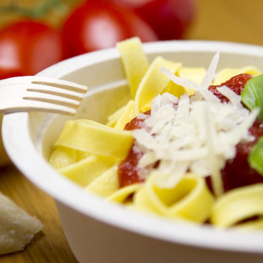tagliatelle with tomato sauce